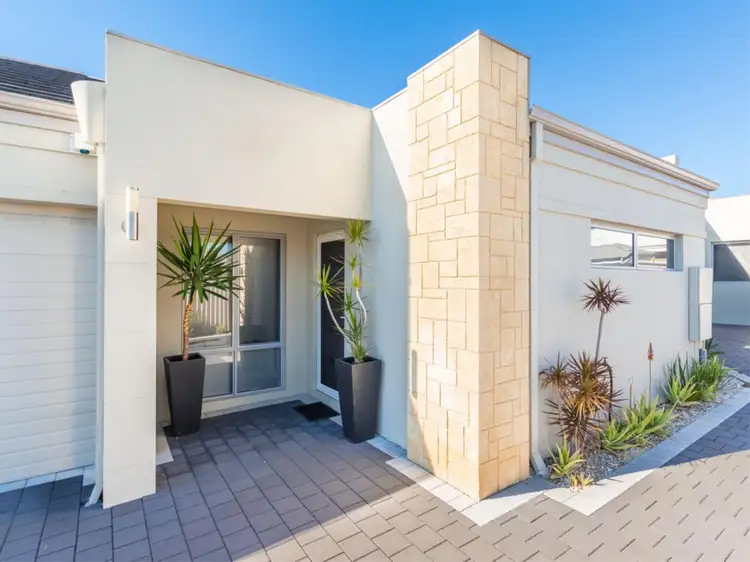 68B Ravenswood Drive, Nollamara WA 6061
