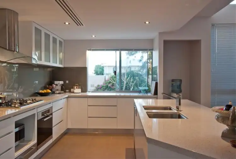 Seventh view of Homely house listing, 101b Cliff Street, Sorrento WA 6020