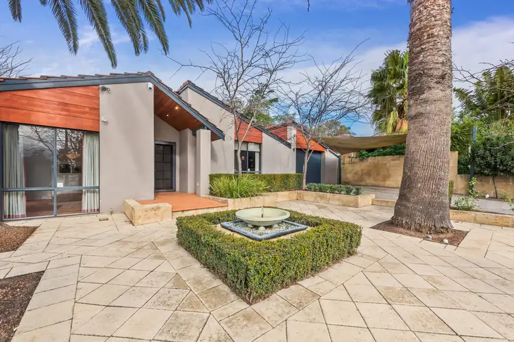 1 Lennoxtown Road, Duncraig WA 6023