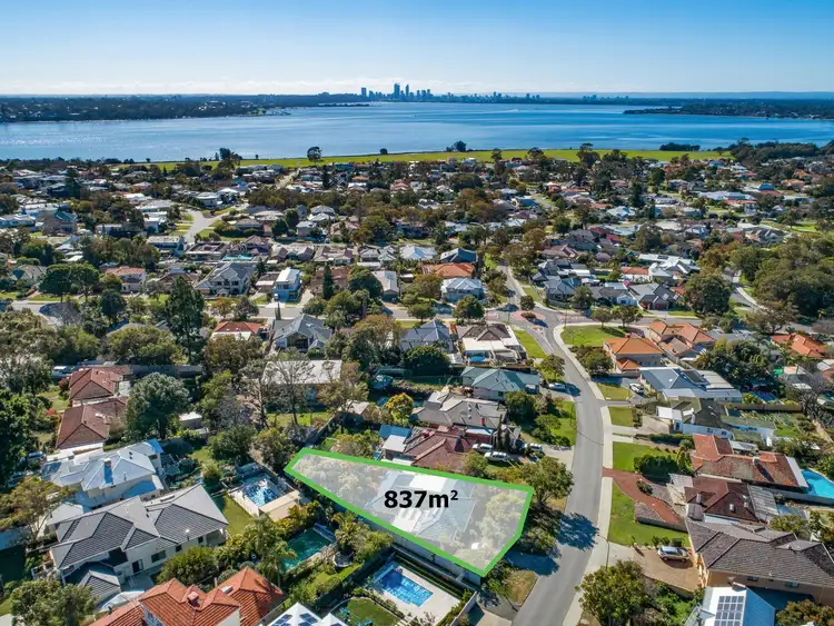 23 Lawlor Road, Attadale WA 6156