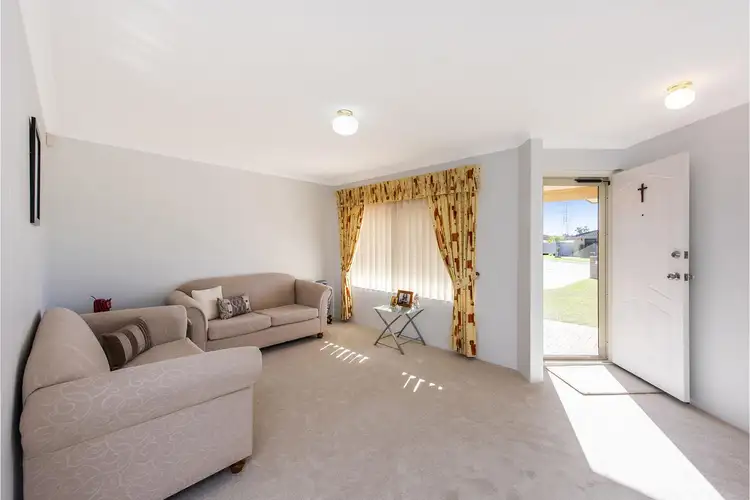 Third view of Homely house listing, 10 Ashwood  Place, South Lake WA 6164
