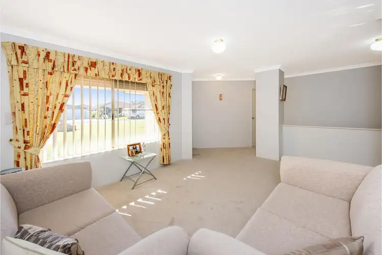 Fourth view of Homely house listing, 10 Ashwood  Place, South Lake WA 6164