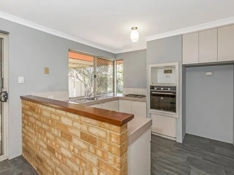 Sixth view of Homely house listing, 6 Nightingale Way, Warnbro WA 6169