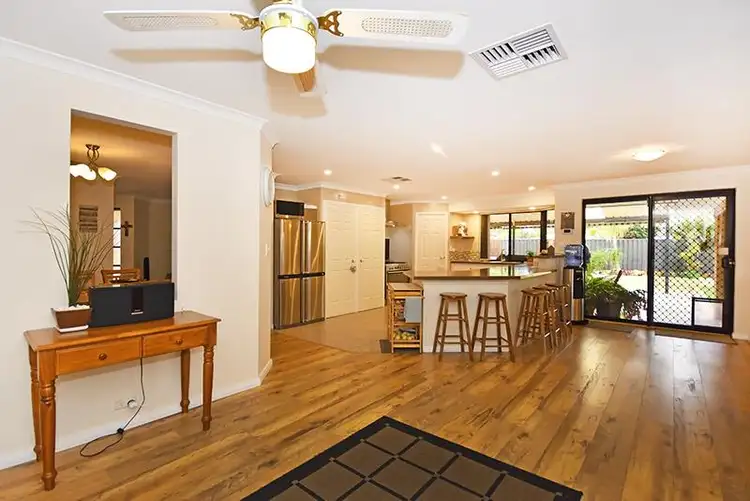 3 Angophora Avenue, Ellenbrook WA 6069