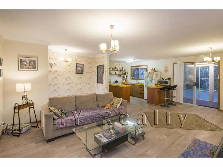 127 Gifford Road, Dunsborough WA 6281