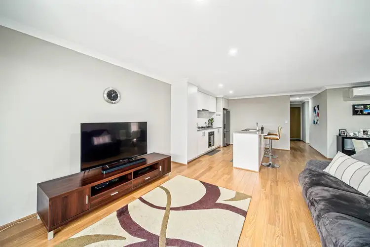 Sixth view of Homely house listing, 5 Legacy Lane, Girrawheen WA 6064