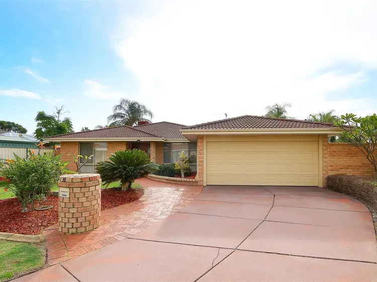 8 Mulga Place, Thornlie WA 6108