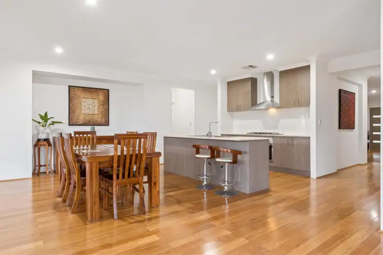 Fourth view of Homely house listing, 10 Kapula Way, Lake Coogee, Munster WA 6166
