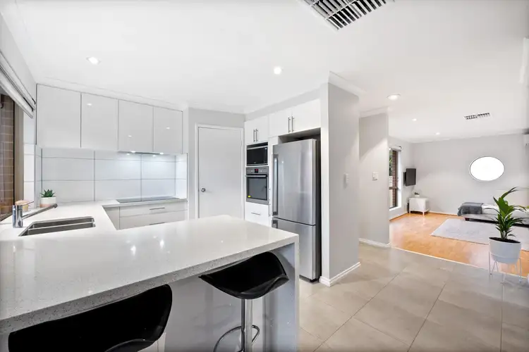 2/63 Brighton Road, Scarborough WA 6019