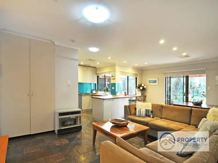 Fifth view of Homely house listing, 32 Freeman Way, Marmion WA 6020