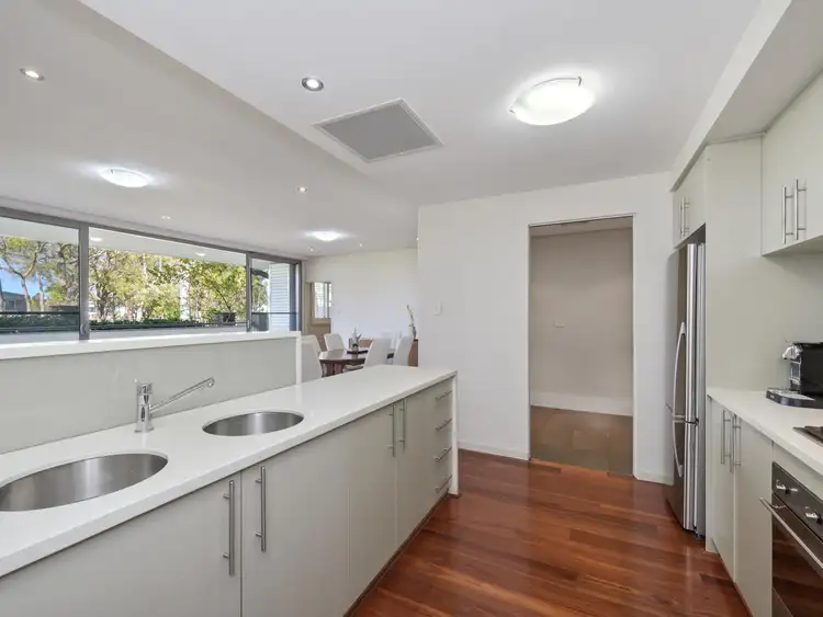 Fifth view of Homely house listing, 5/16 Coneflower Corner, Churchlands WA 6018