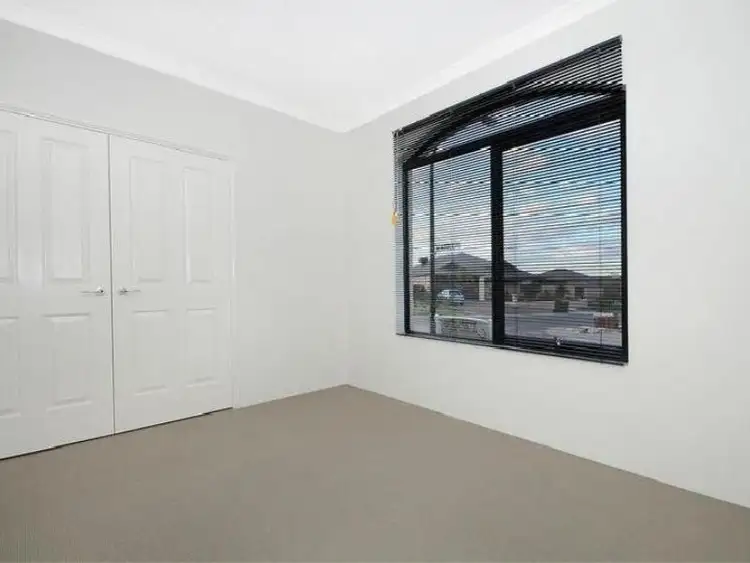 Seventh view of Homely house listing, 2 Atoll End, Aveley WA 6069