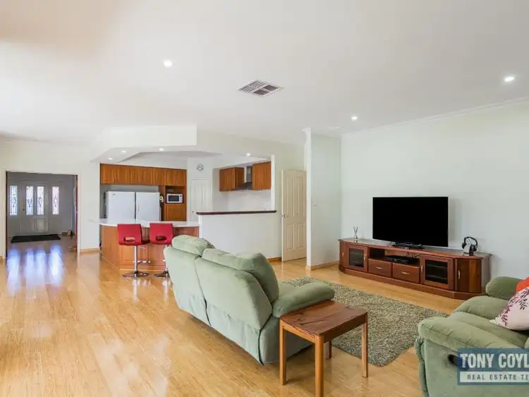 Fourth view of Homely house listing, 7 Chimera Terrace, Atwell WA 6164