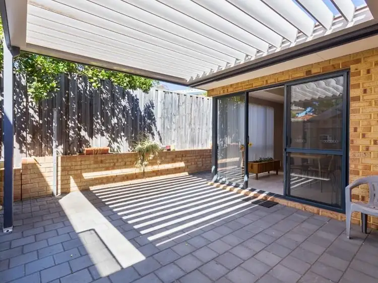 Fifth view of Homely house listing, 2/13 Hodgson Place, Kardinya WA 6163