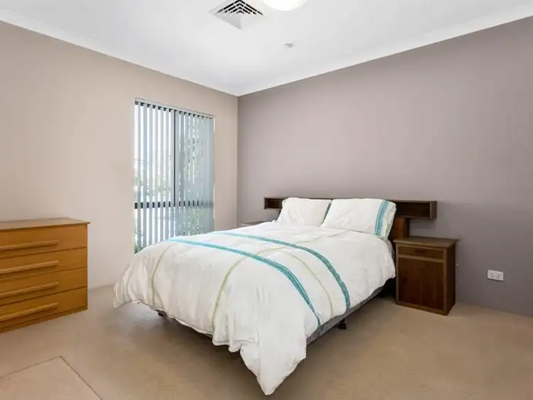 Seventh view of Homely house listing, 2/13 Hodgson Place, Kardinya WA 6163