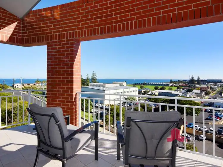 Fifth view of Homely unit listing, 17/11 Prinsep Street, Bunbury WA 6230