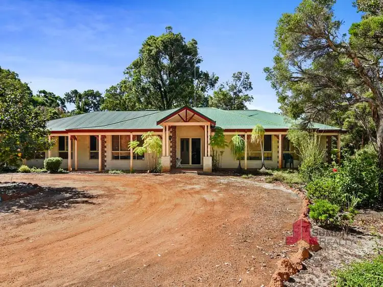 Second view of Homely house listing, 8 Seabreeze Cl, Leschenault WA 6233