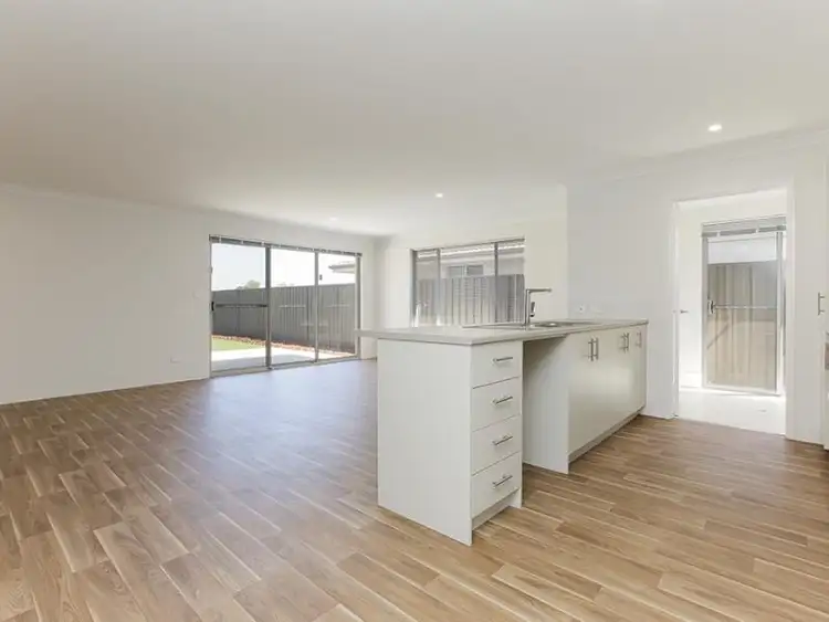 Sixth view of Homely house listing, 8 Turnstone Crescent, Erskine WA 6210