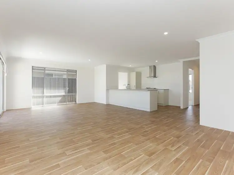 Seventh view of Homely house listing, 8 Turnstone Crescent, Erskine WA 6210
