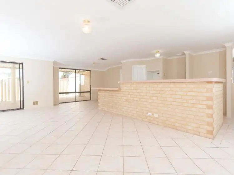 Fifth view of Homely house listing, 4 Glenelg Close, Warnbro WA 6169