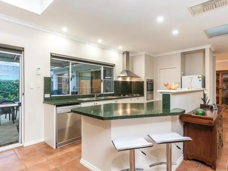 Fifth view of Homely house listing, 21 Warner Court, Manning WA 6152