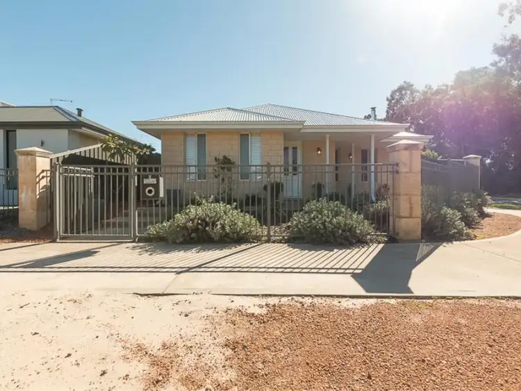 Second view of Homely house listing, 2 Lukin Loop, Pinjarra WA 6208