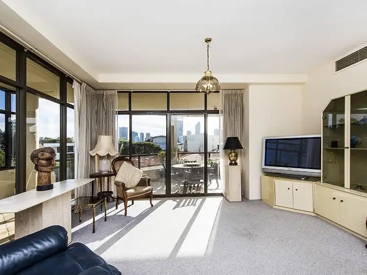 Sixth view of Homely apartment listing, 5/16 Mill Point Road, South Perth WA 6151