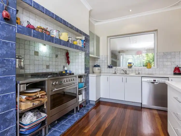 Sixth view of Homely house listing, 2 Kintyre Crescent, Floreat WA 6014