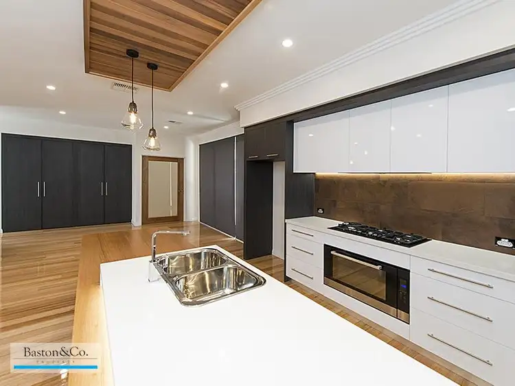 33B Manchester Street, Victoria Park WA 6100