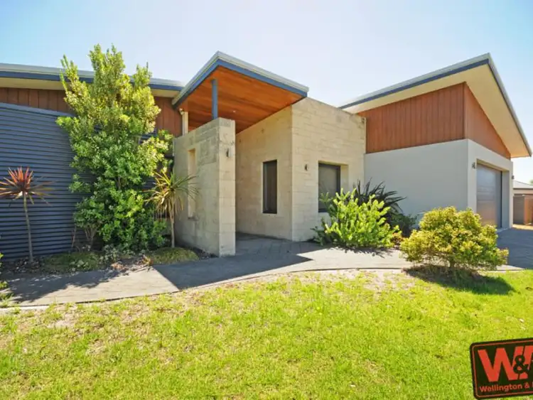 86 Drome Road, Mckail WA 6330