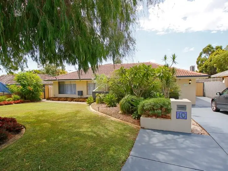 10 Farringdon Way, Huntingdale WA 6110