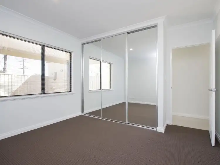 Sixth view of Homely villa listing, Unit 1/72 Lester Drive, Thornlie WA 6108