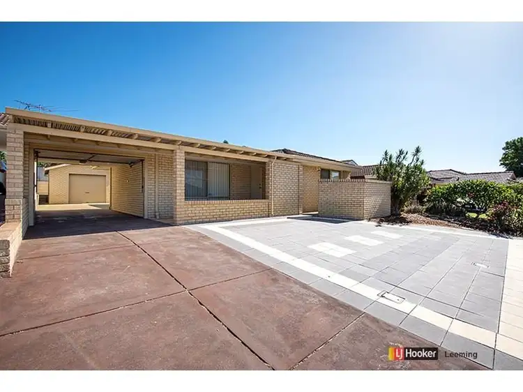 20 Meadow Grove, Leeming WA 6149