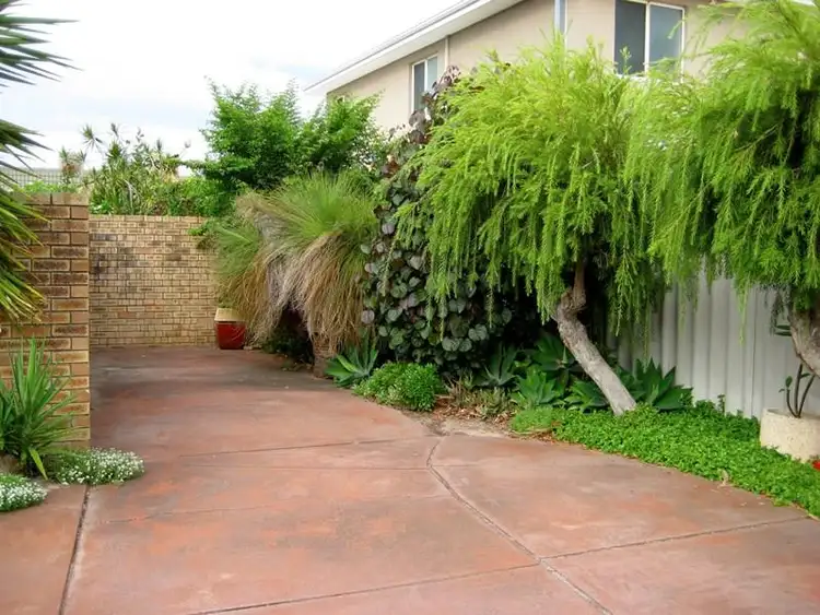Second view of Homely house listing, 9/15 Kerry Street, Dianella WA 6059