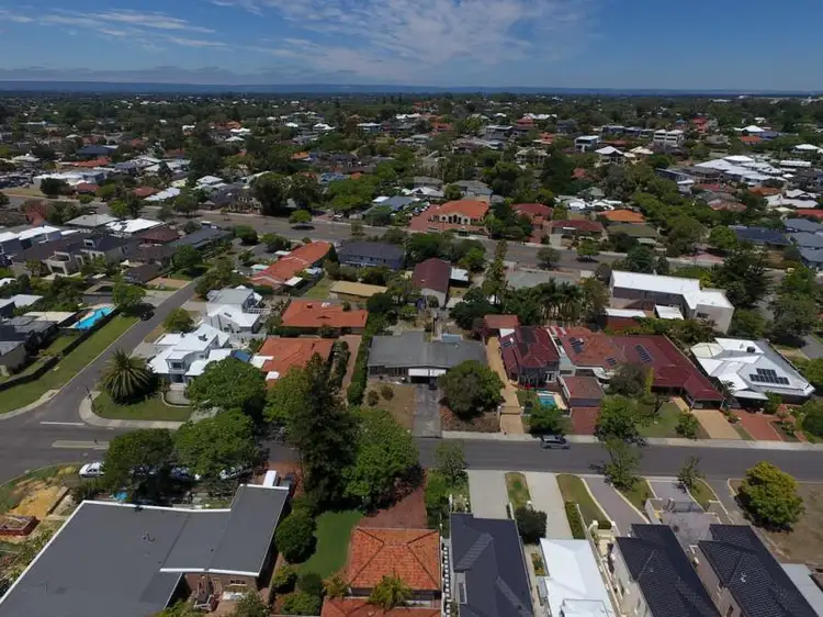 Fifth view of Homely house listing, 6a Matheson Rd, Applecross WA 6153
