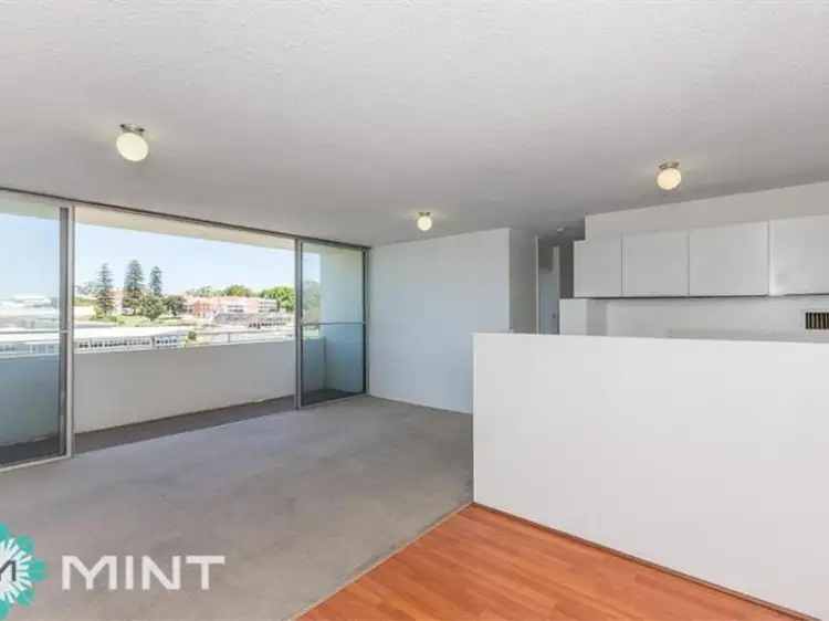 52/375 Stirling Highway, Claremont WA 6010