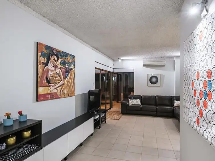 Fifth view of Homely house listing, 10 Dundee Court, Duncraig WA 6023