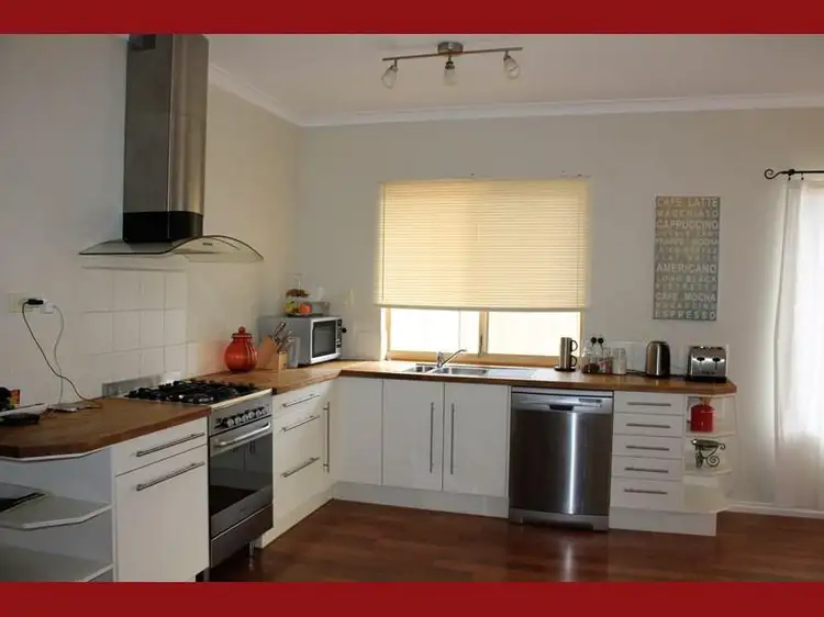 Fifth view of Homely house listing, 18 Luffe Court, Swan View WA 6056