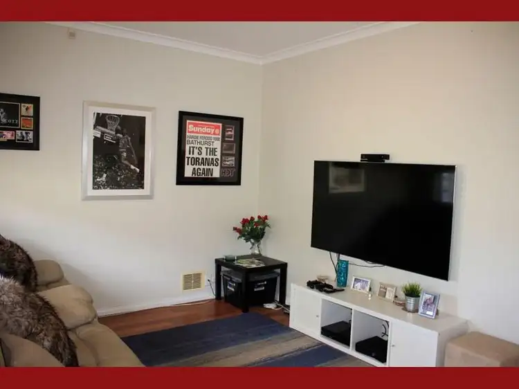 Seventh view of Homely house listing, 18 Luffe Court, Swan View WA 6056