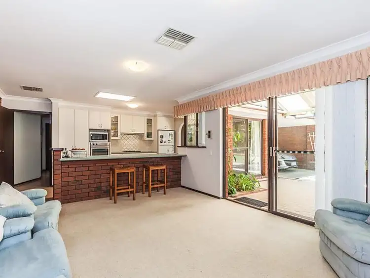 Sixth view of Homely house listing, 6 Jessel Place, Duncraig WA 6023