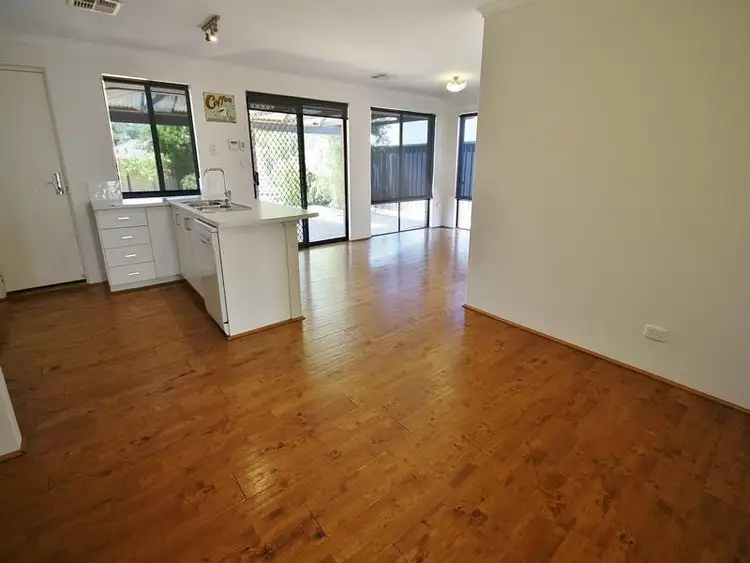 Fifth view of Homely house listing, 6/60 Redmond Road, Hamilton Hill WA 6163