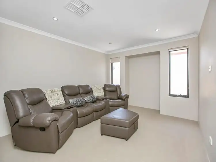 Seventh view of Homely house listing, 1 Argus Way, Success WA 6164