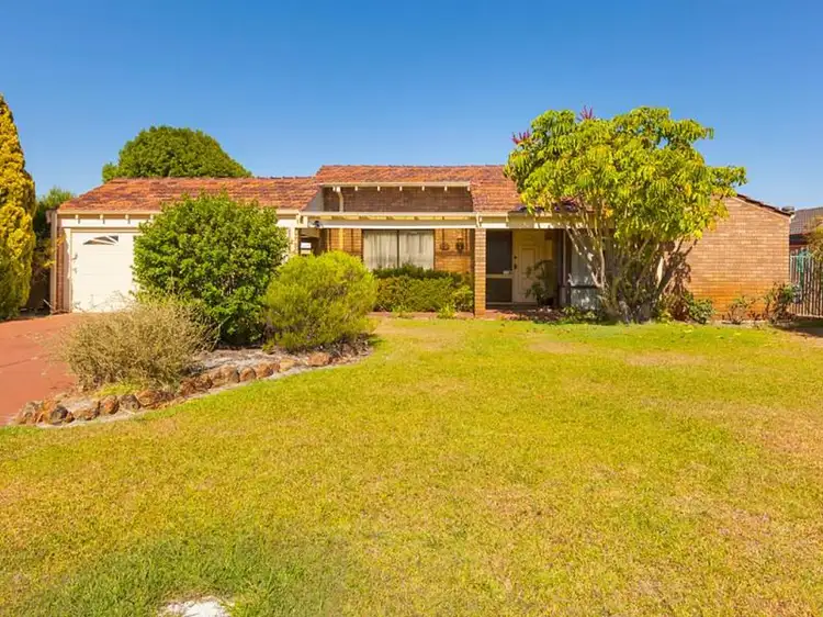 12 Armstrong Way, Noranda WA 6062