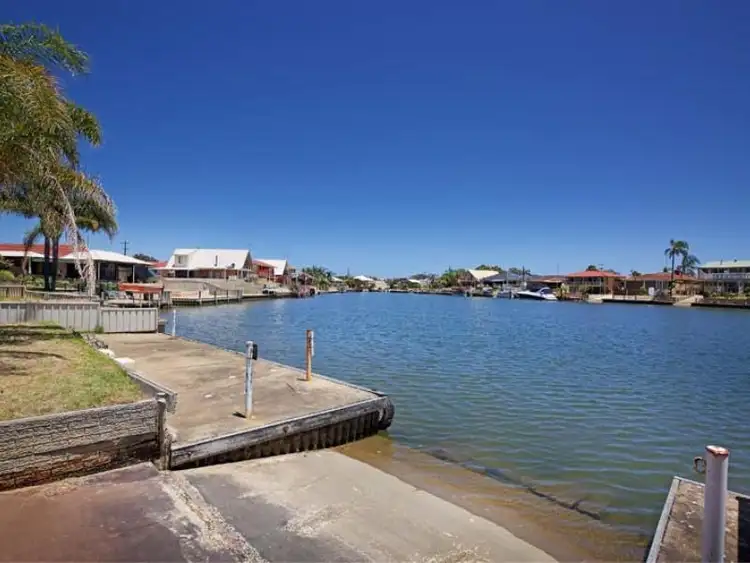Second view of Homely house listing, 25 Moyup Way, South Yunderup WA 6208