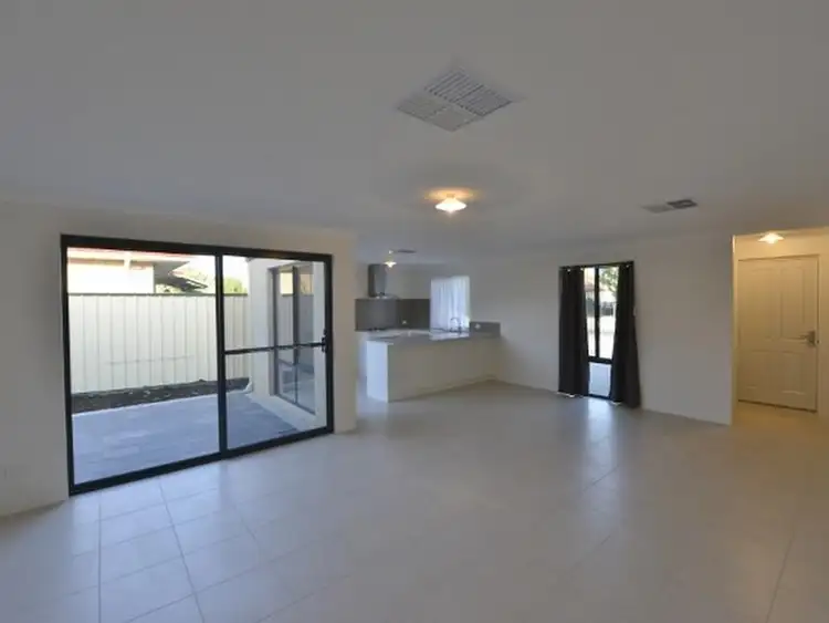 Fourth view of Homely villa listing, 33 Yale Road, Thornlie WA 6108