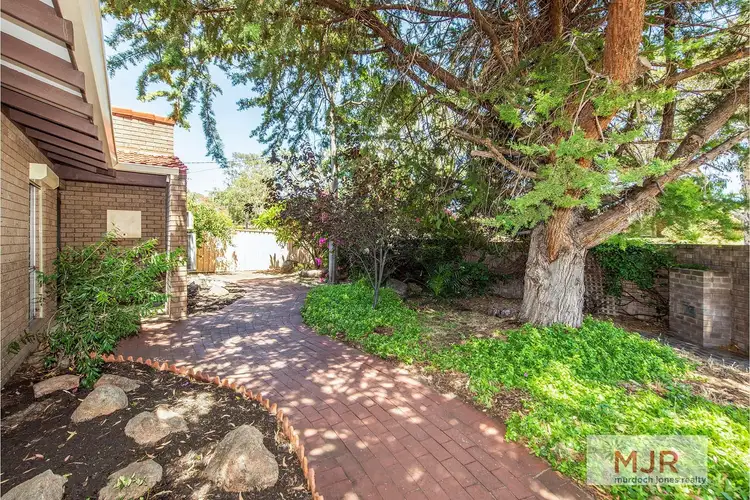 Second view of Homely house listing, 116 Cammillo Road, Camillo WA 6111