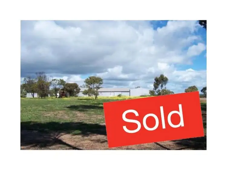 77 Harvey Street, Dumbleyung WA 6350