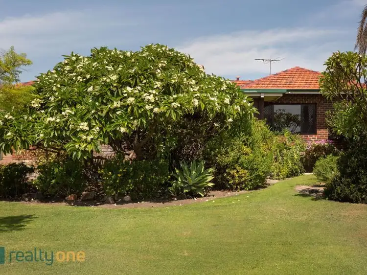 33 Prosser Way, Myaree WA 6154