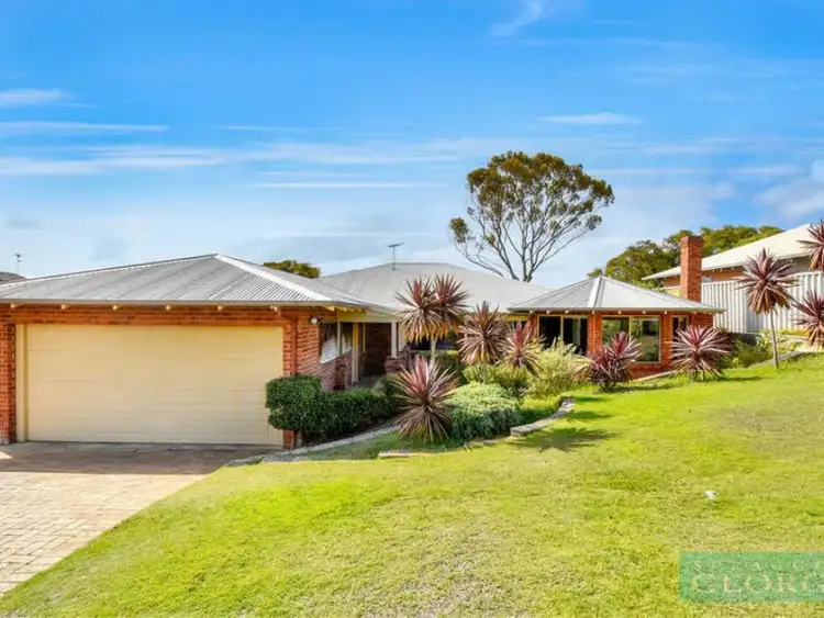 9 Breadsall Close, Carine WA 6020