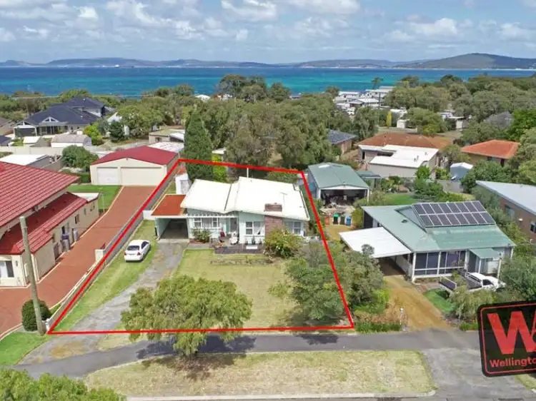 Second view of Homely house listing, 33 Mermaid Avenue, Emu Point WA 6330